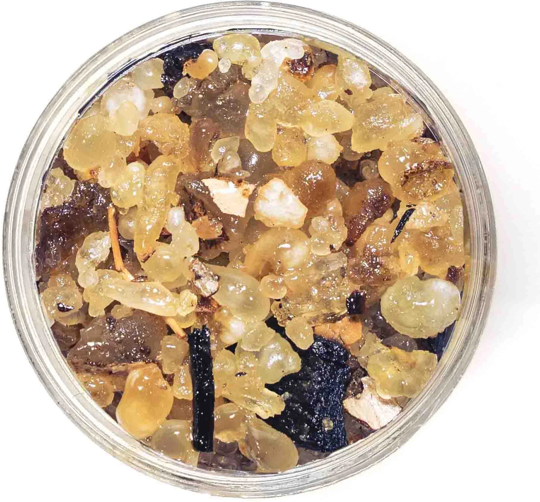 اللبان المعطر بالعود اللبان المعطر بالعود